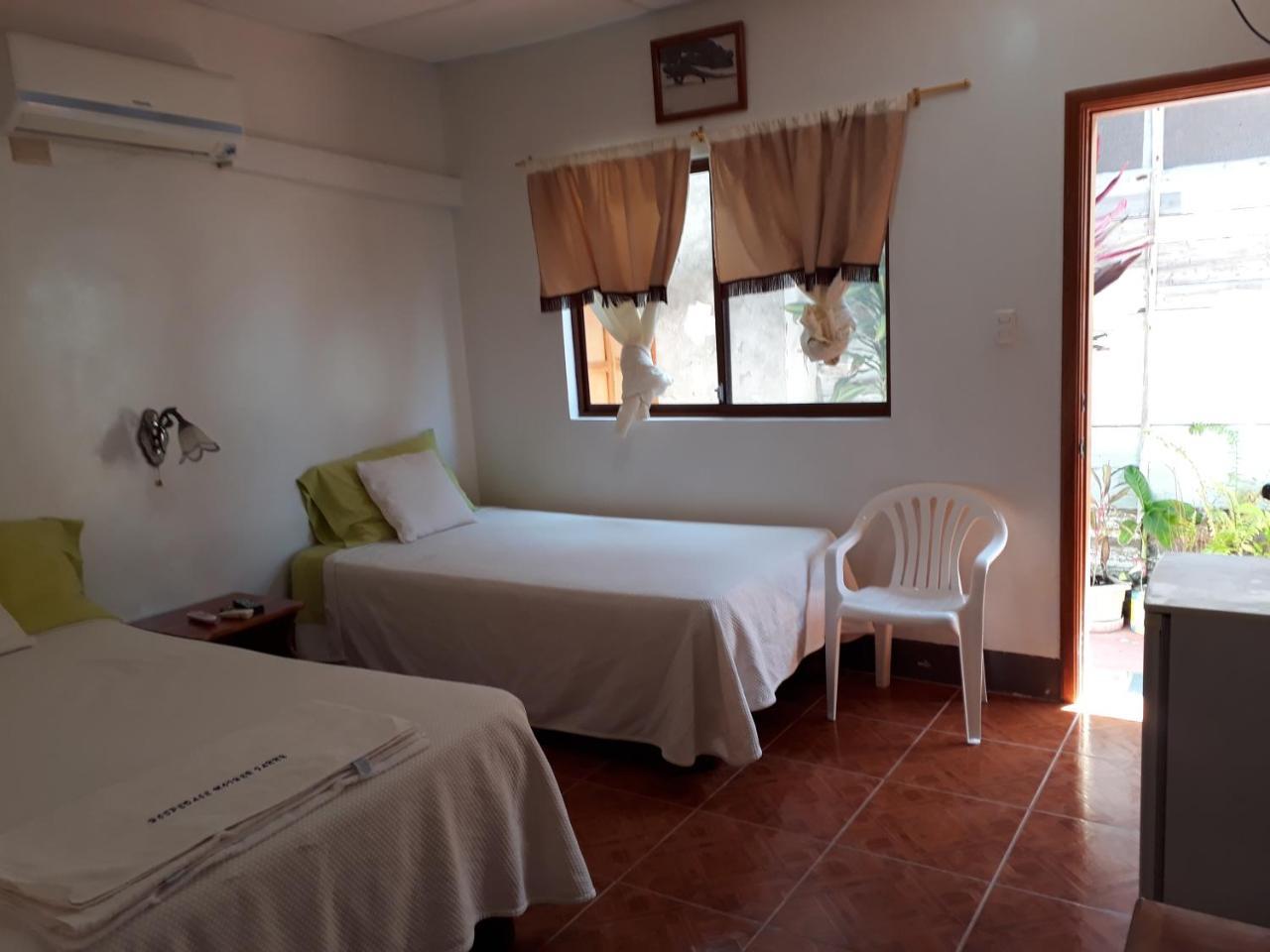 Hospedaje Mother Fanny Puerto Villamil Exteriér fotografie